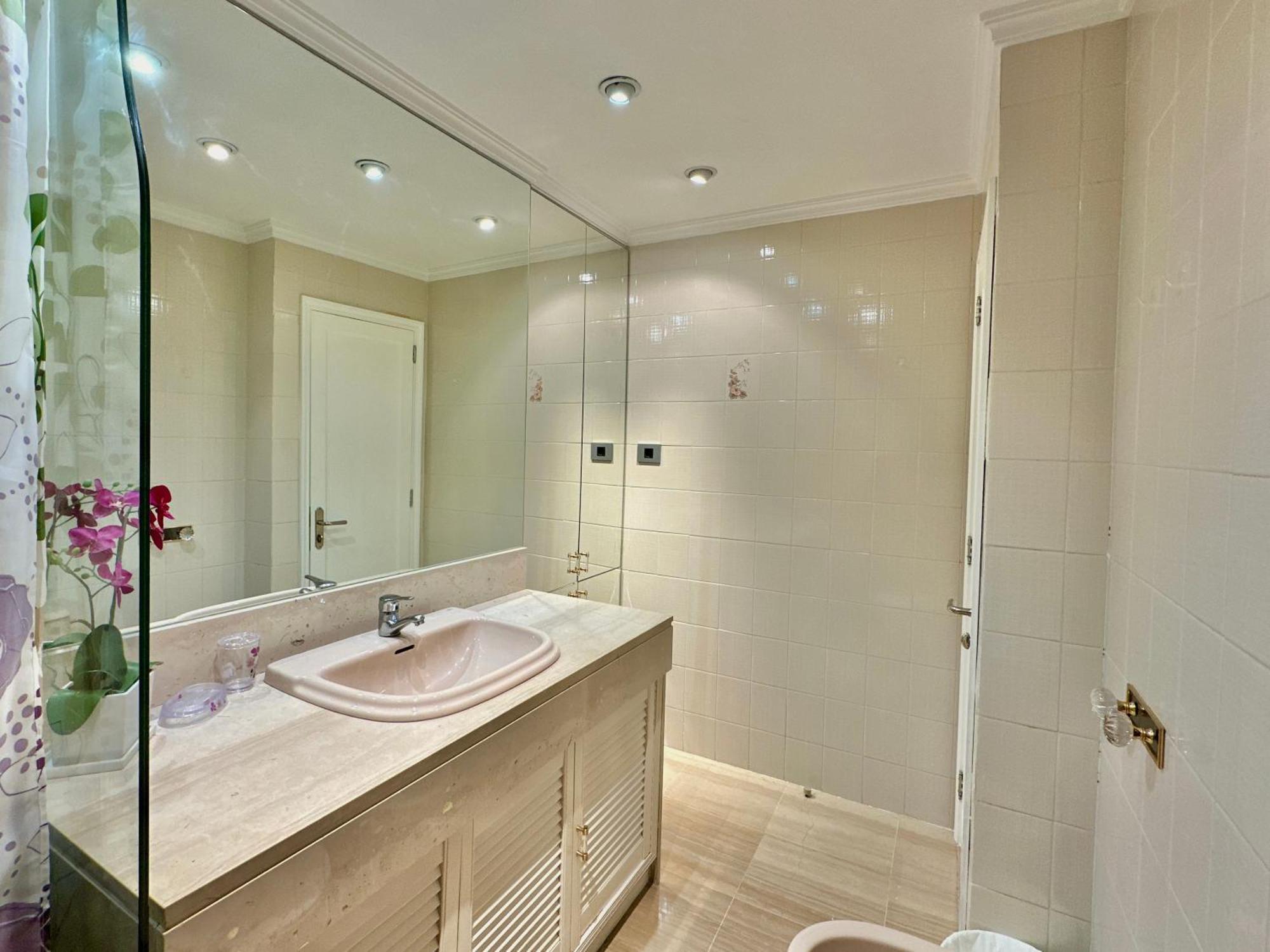 Hostiguest Coliving Leon Y Castillo Las Palmas / Gran Canaria Exterior foto